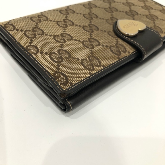 Gucci Brown GG Canvas Heart Plate Long Wallet Sku#84585 (Gently used) - Picture 8 of 16